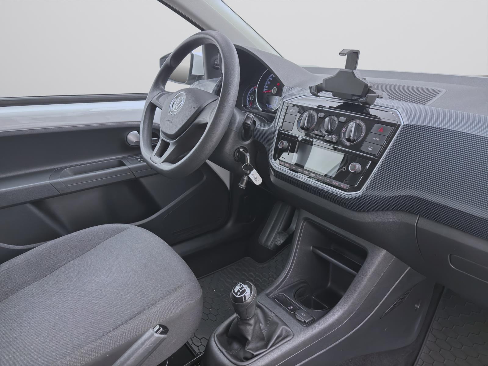 Bild 16: Volkswagen up! 1.0 MPI BLUETOOTH DAB KLIMA GANZJAHR