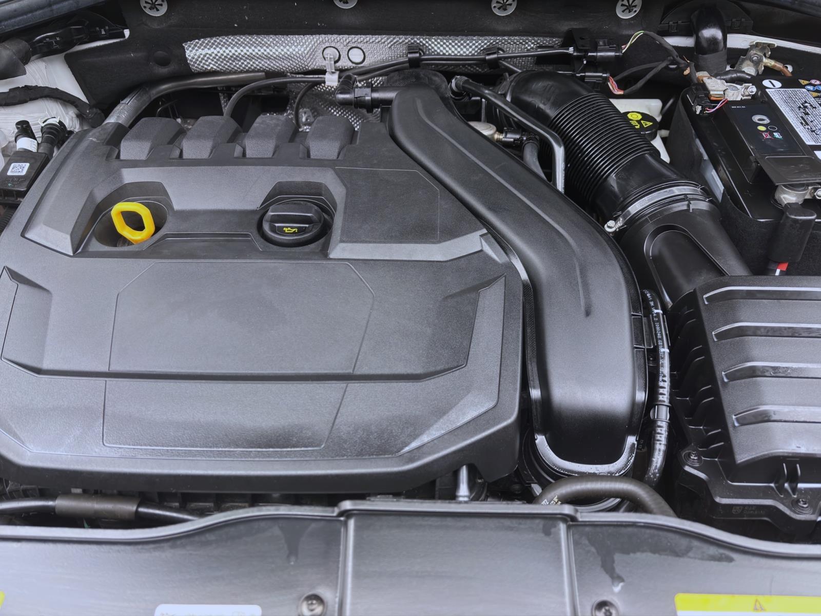 Bild 15: Volkswagen T-Roc Cabriolet 1.5 TSI DSG R-LINE NAVI SITZHZG KLIMA PDC