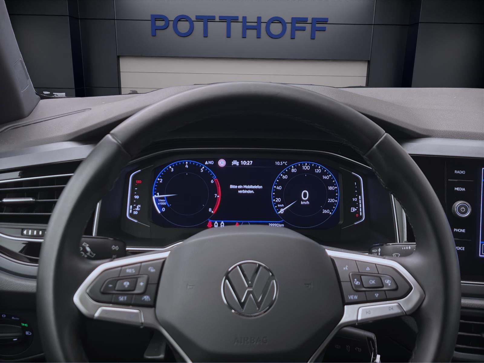 Bild 11: Volkswagen Polo 1.0 TSI R-LINE PANO NAVI PDC SITZHZG