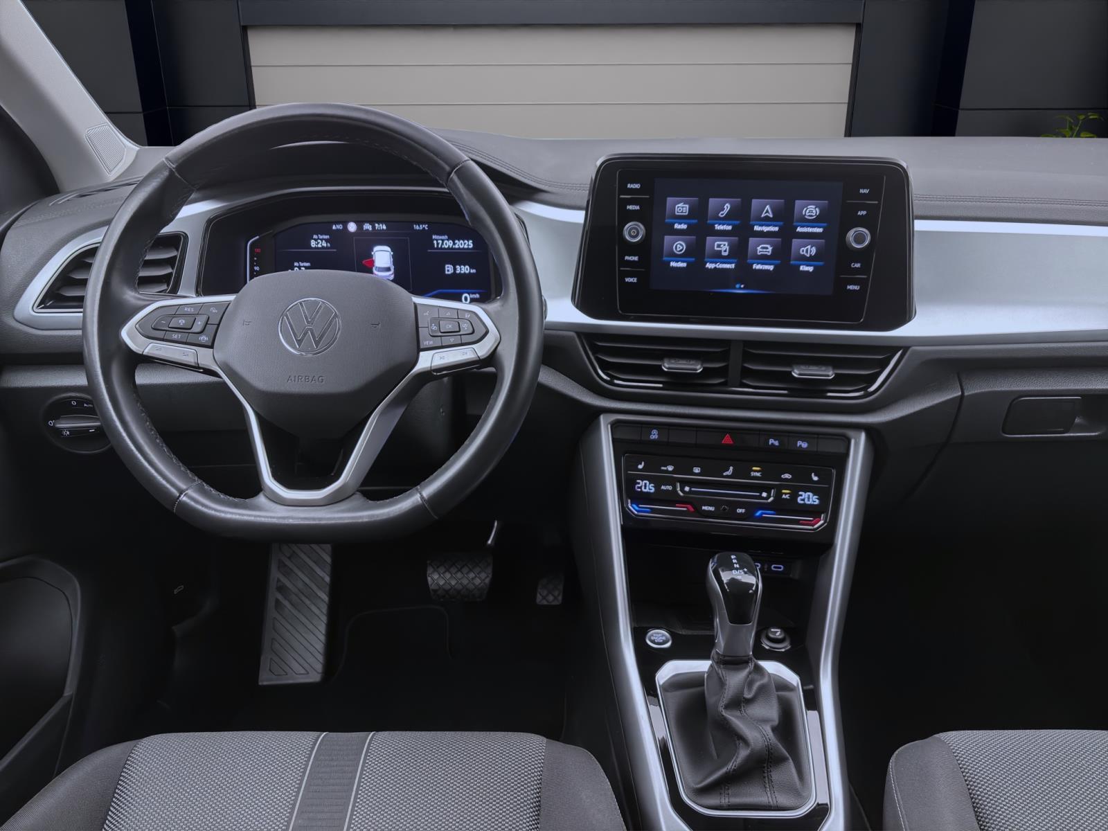 Bild 11: Volkswagen T-Roc 1.5 TSI DSG LIFE NAVI AHK KAMERA KLIMA