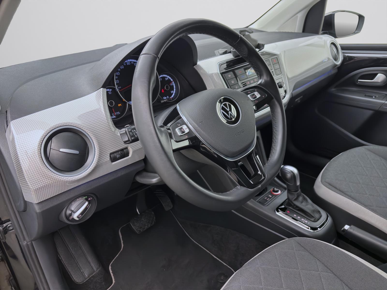 Bild 12: Volkswagen e-up! MAX KAMERA PDC SITZHZG DAB+