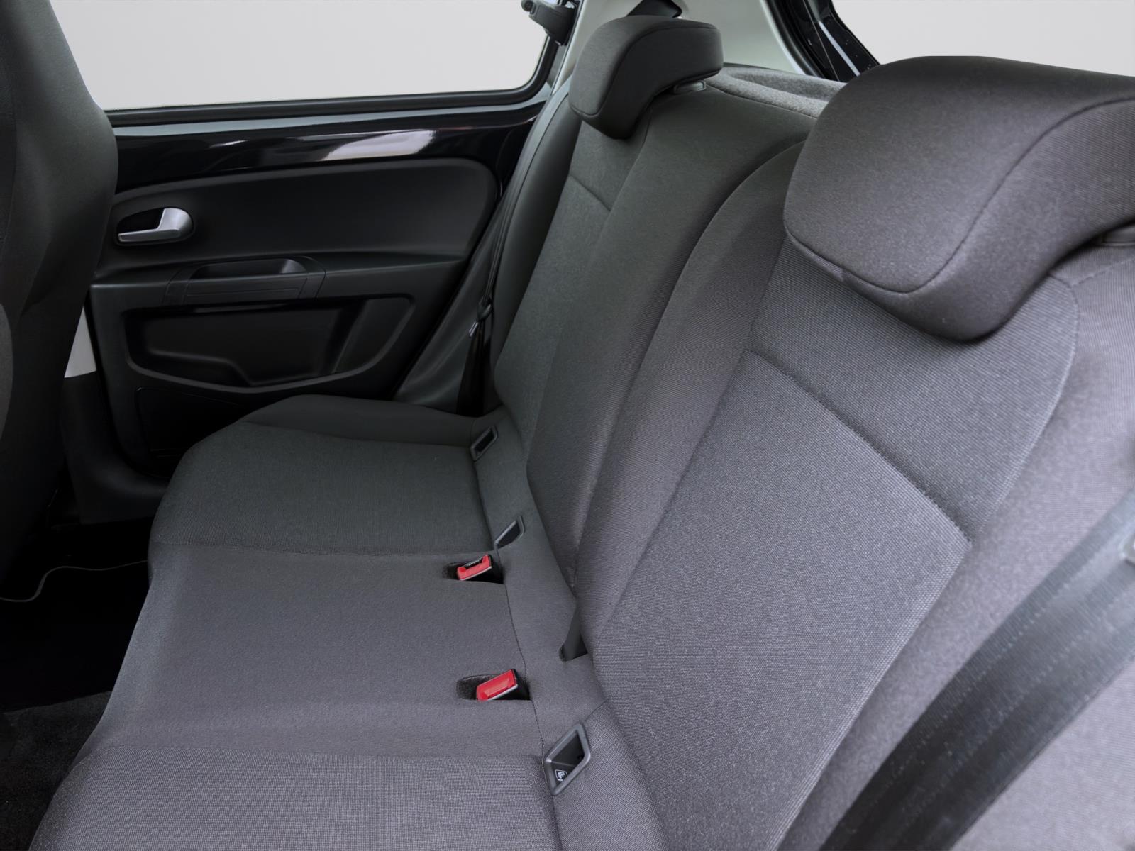 Bild 14: Volkswagen e-up! MAX KAMERA PDC SITZHZG DAB+