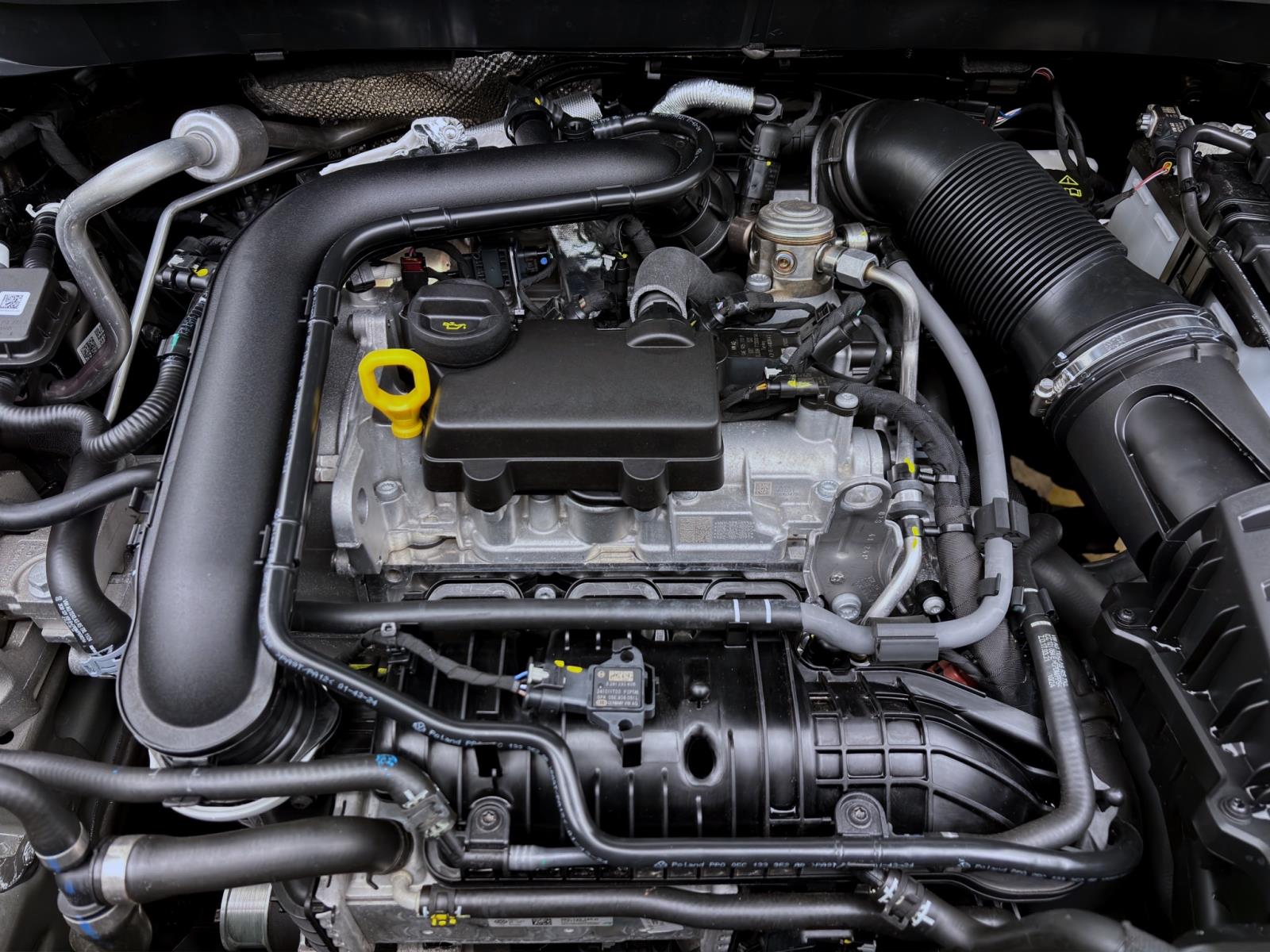 Bild 16: Volkswagen T-Cross 1.0 TSI GOAL NAVI KLIMA PDC SHZG