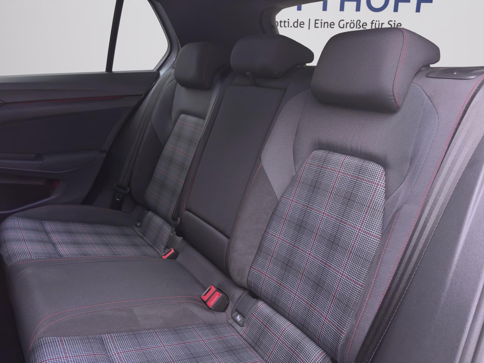 Bild 14: Volkswagen Golf GTI NAVI KAMERA PDC MATRIX