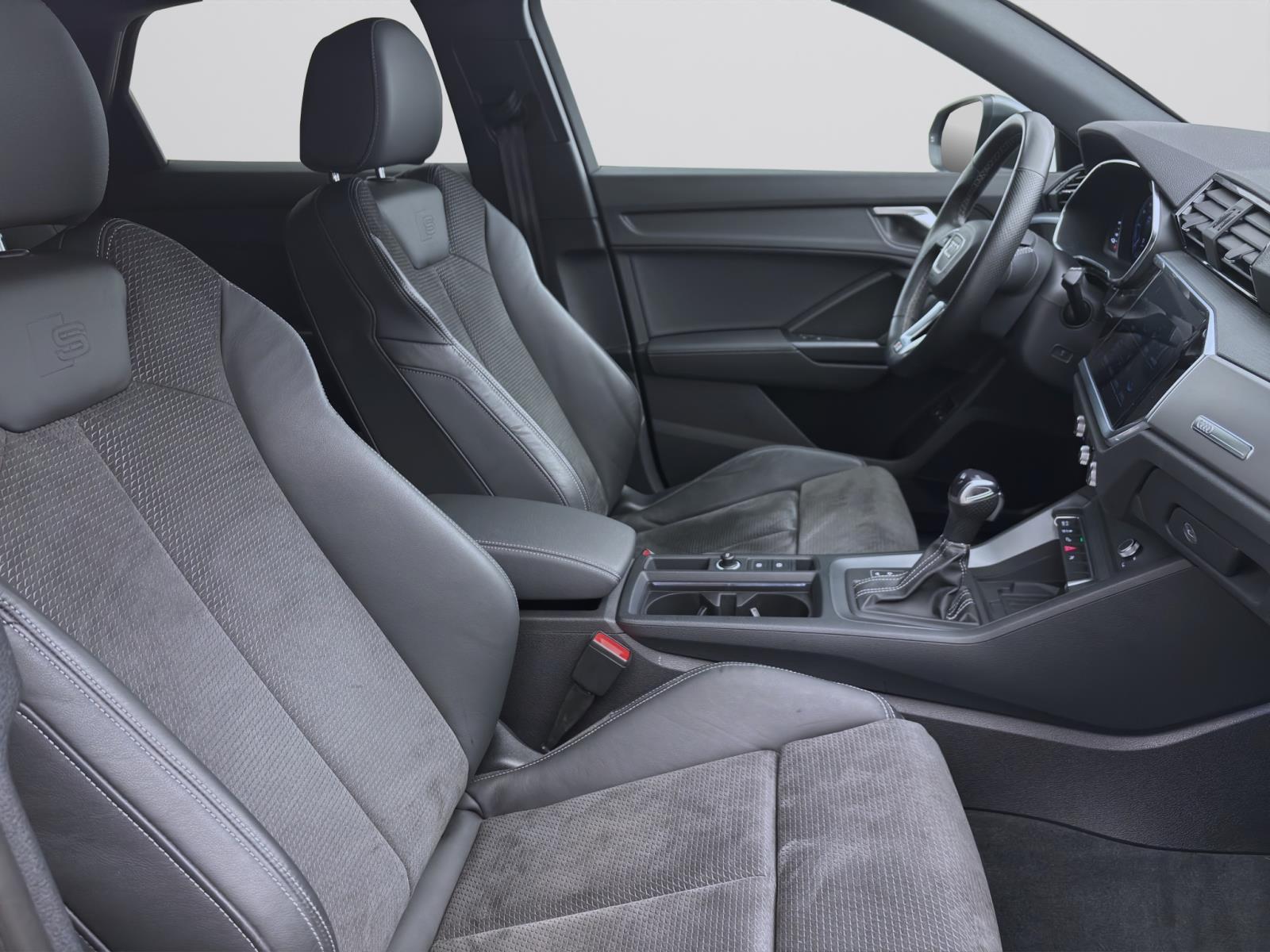 Bild 15: Audi Q3 Sportback 45 TFSIe S LINE NAVI LED KAMERA
