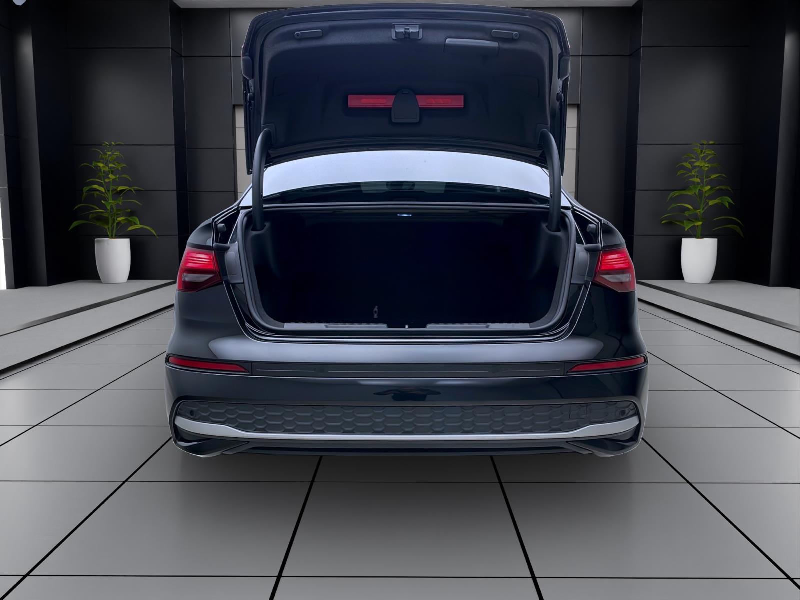 Bild 3: Audi A3 Limousine 35 TFSI ADVANCED NAVI KLIMA AHK SONOS