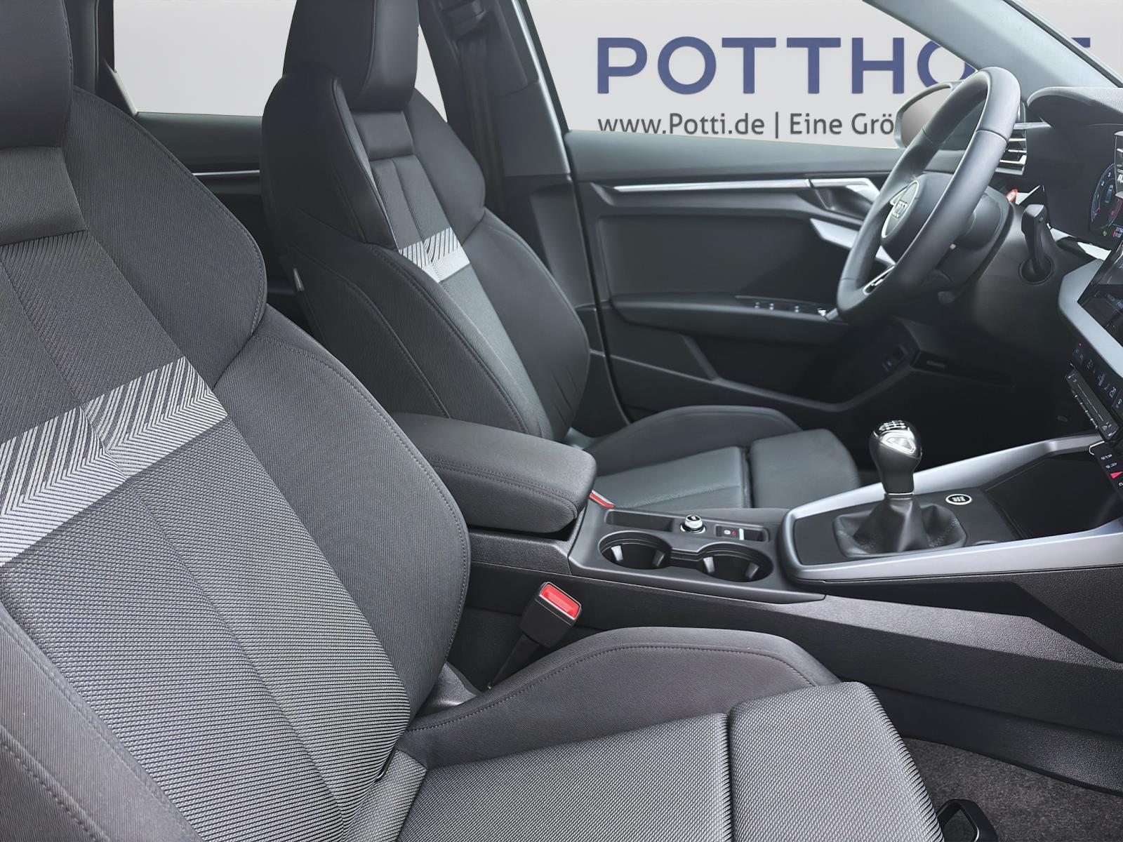 Bild 14: Audi A3 Limousine 30 TFSI S LINE KAMERA SONOS NAVI LED