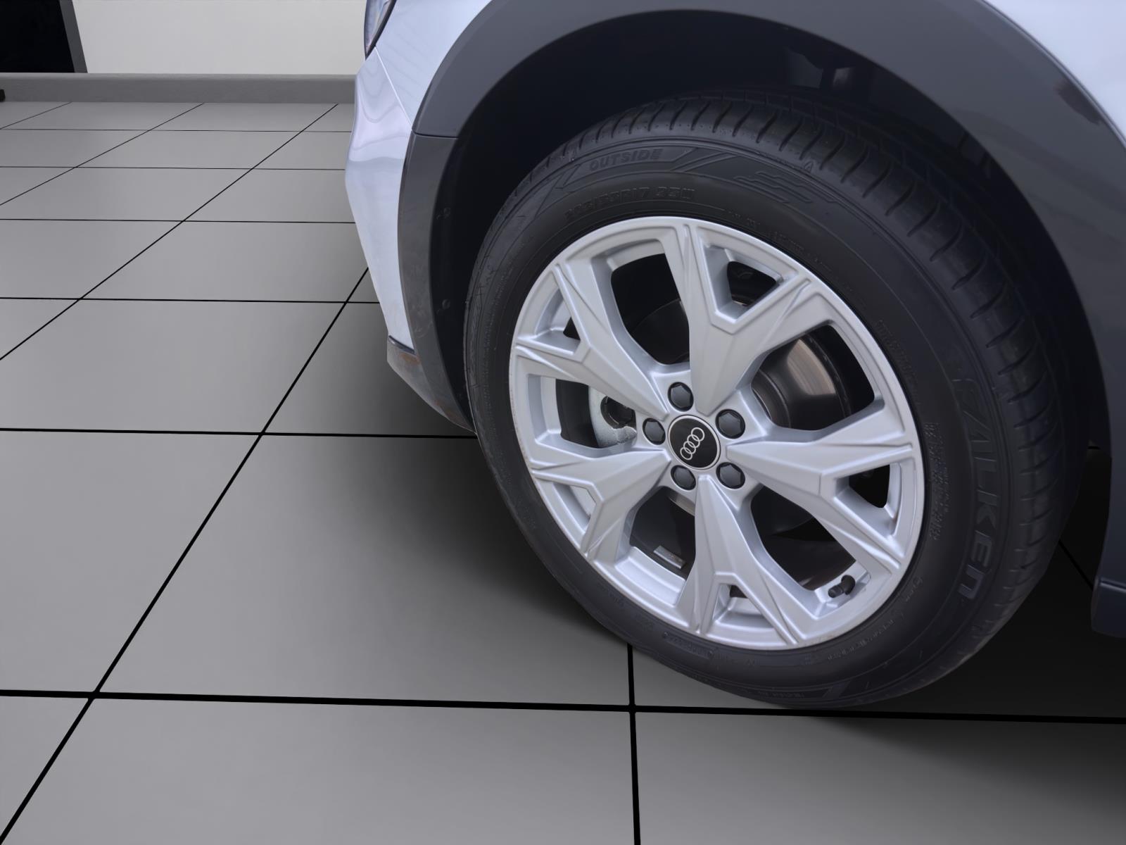 Bild 7: Audi A1 allstreet 35 TFSI PDC NAVI KLIMA VIRTUAL LM17
