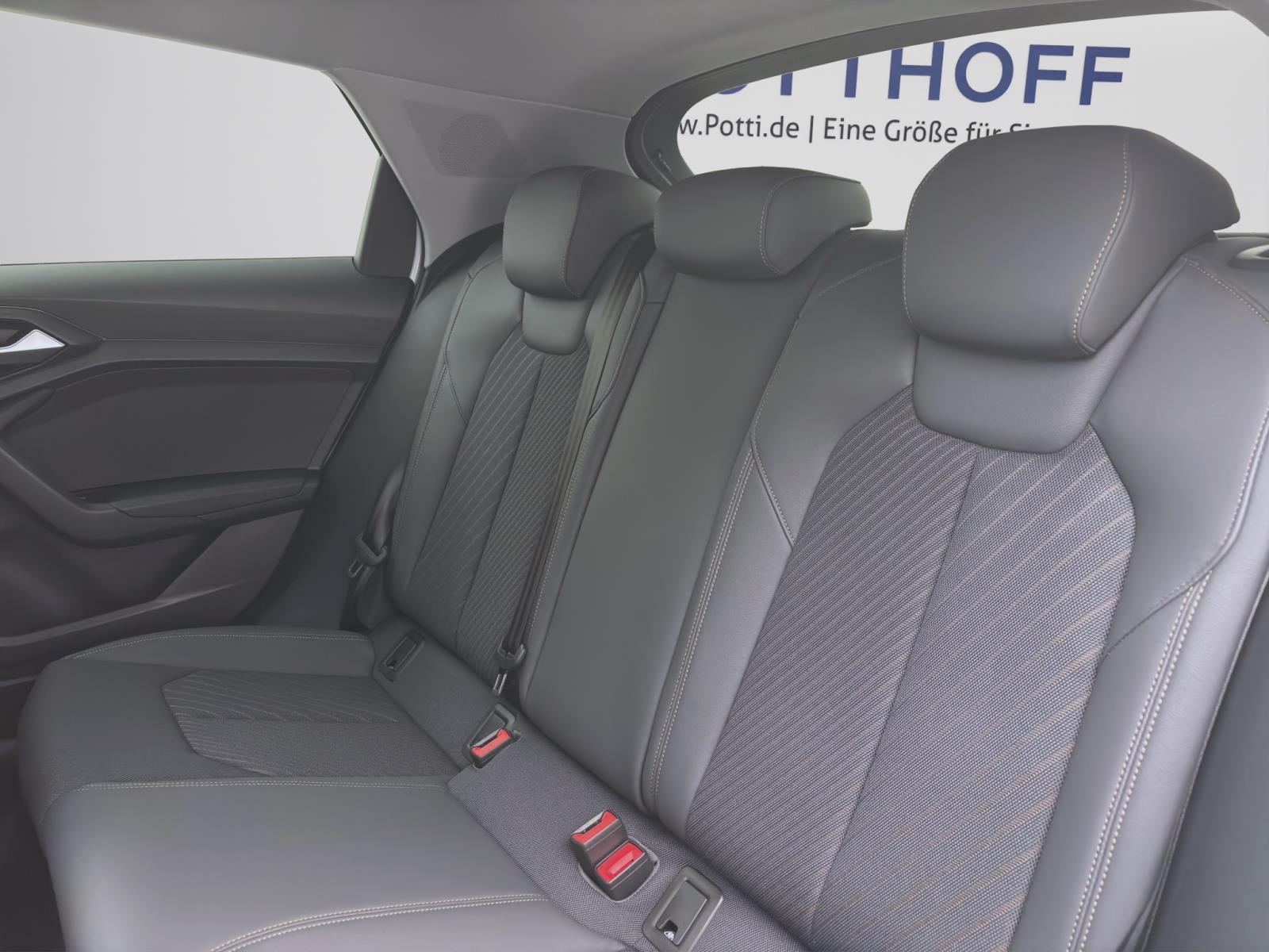 Bild 14: Audi A1 allstreet 35 TFSI PDC NAVI KLIMA VIRTUAL LM17