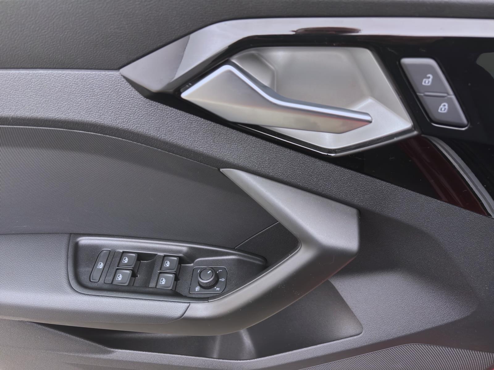 Bild 9: Audi A1 Sportback 25 TFSI ADVANCED SHZG LED VIRTUAL LM16