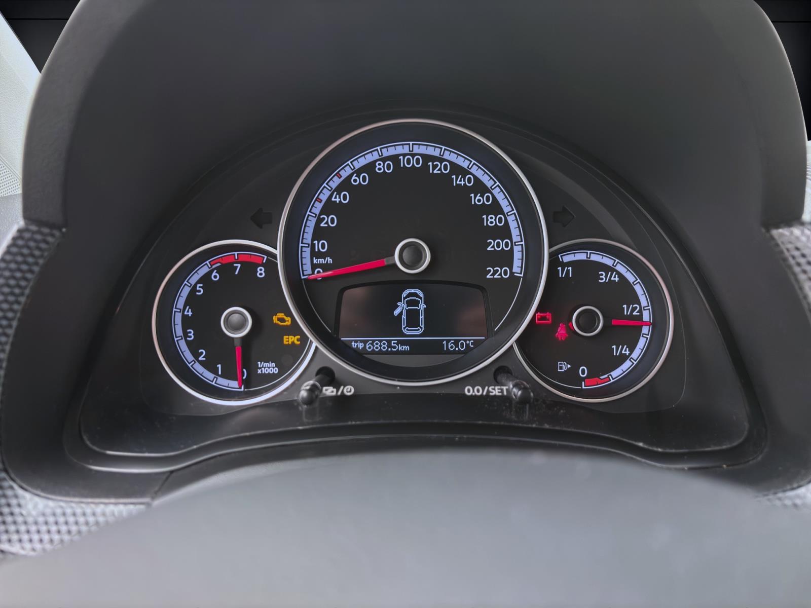 Bild 9: Volkswagen up! 1.0 MPI MOVE UP! SITZHZG LED KLIMA DAB+