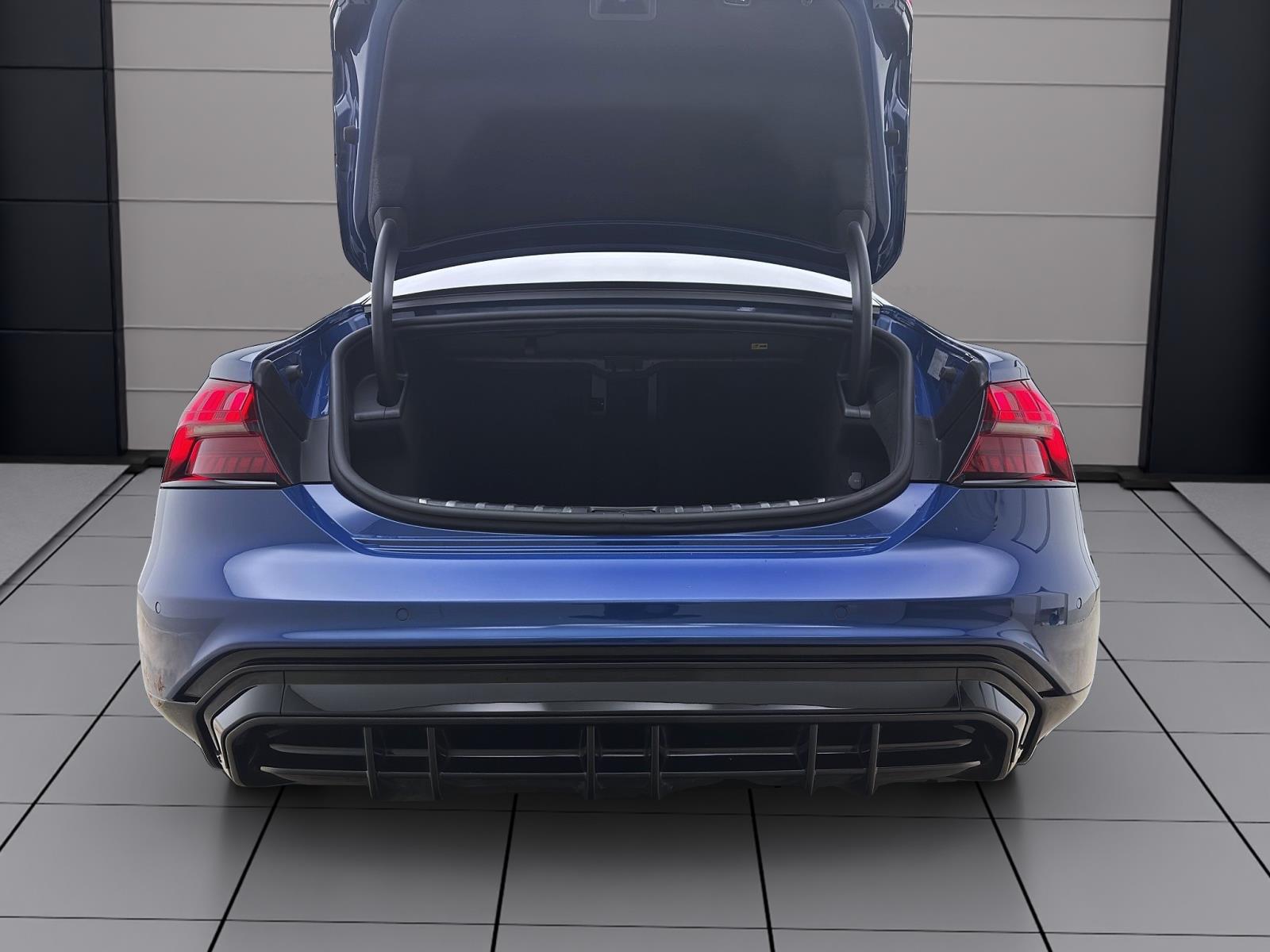 Bild 3: Audi e-tron GT Q PANO MATRIX NAVI B&O HuD