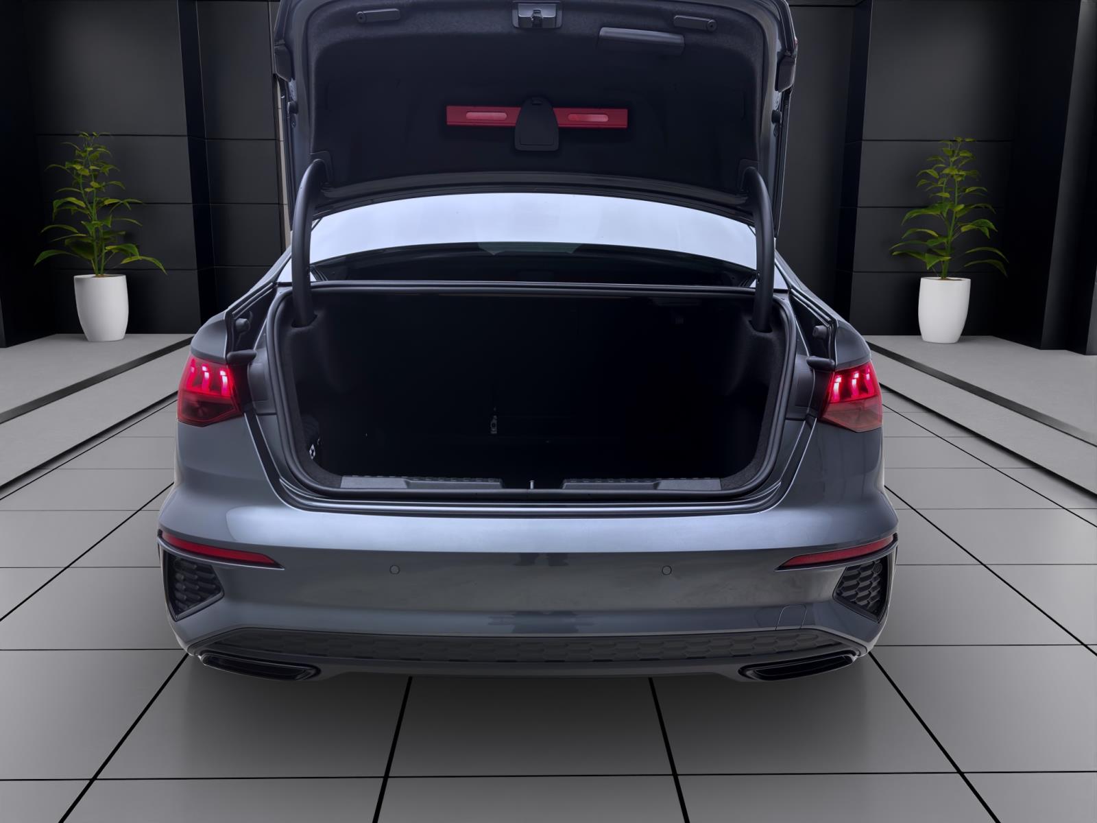 Bild 3: Audi A3 Limousine 35 TDI S LINE PANO NAVI KAMERA LED