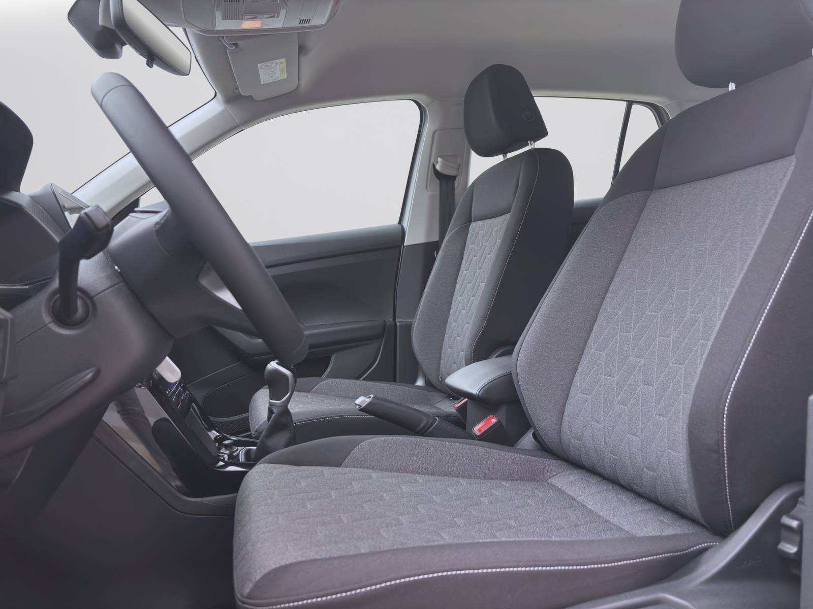 Bild 8: Volkswagen T-Cross 1.0 TSI LIFE KLIMA PDC LED SHZG LM16