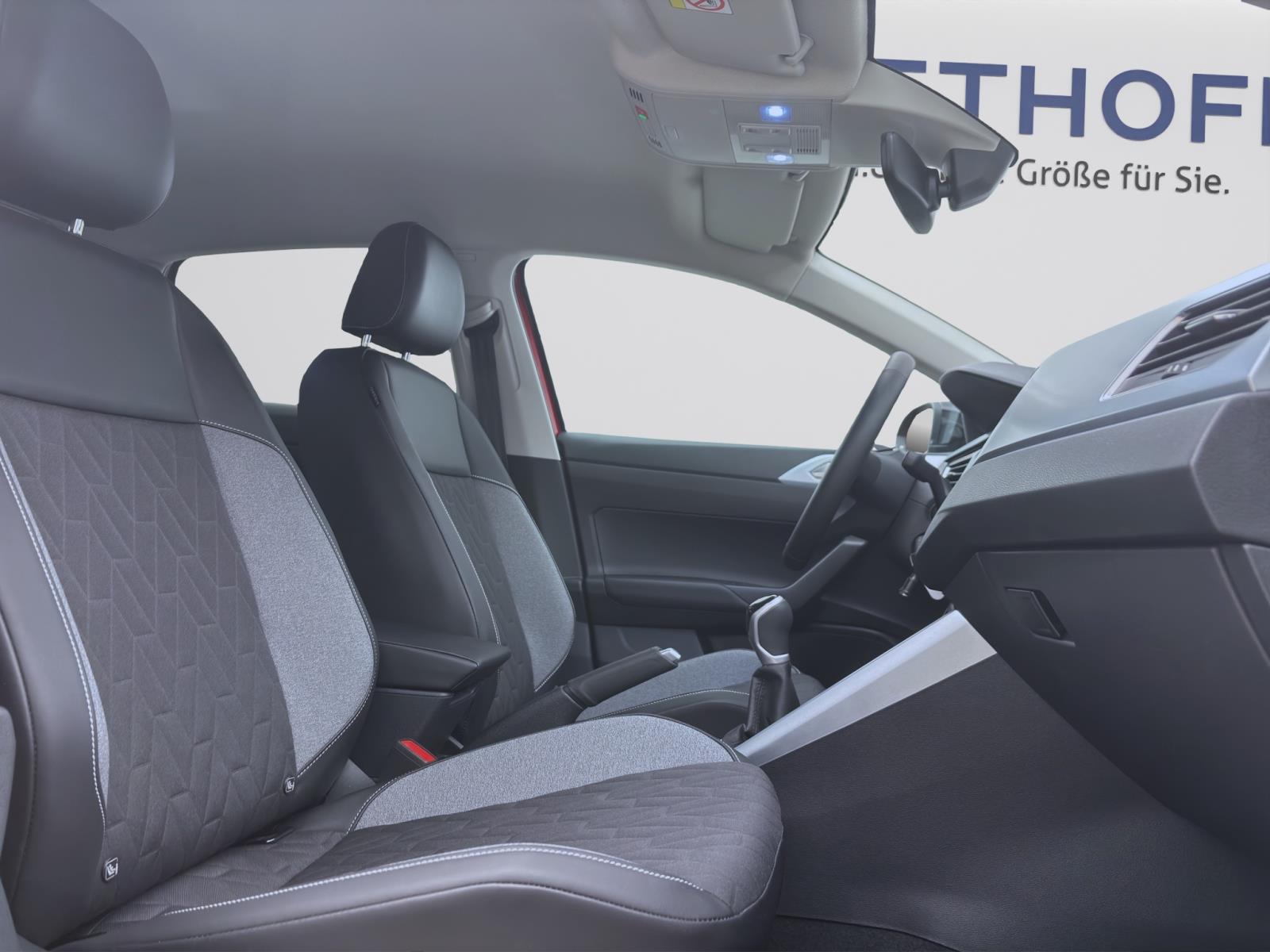 Bild 15: Volkswagen Taigo 1.0 TSI GOAL KLIMA PDC LED SHZG LM16