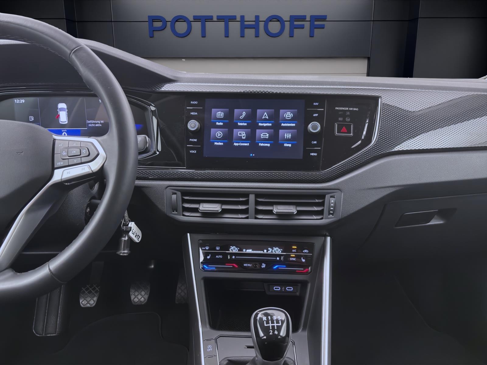 Bild 12: Volkswagen Taigo 1.0 TSI LIFE NAVI PDC LED SITZHZG