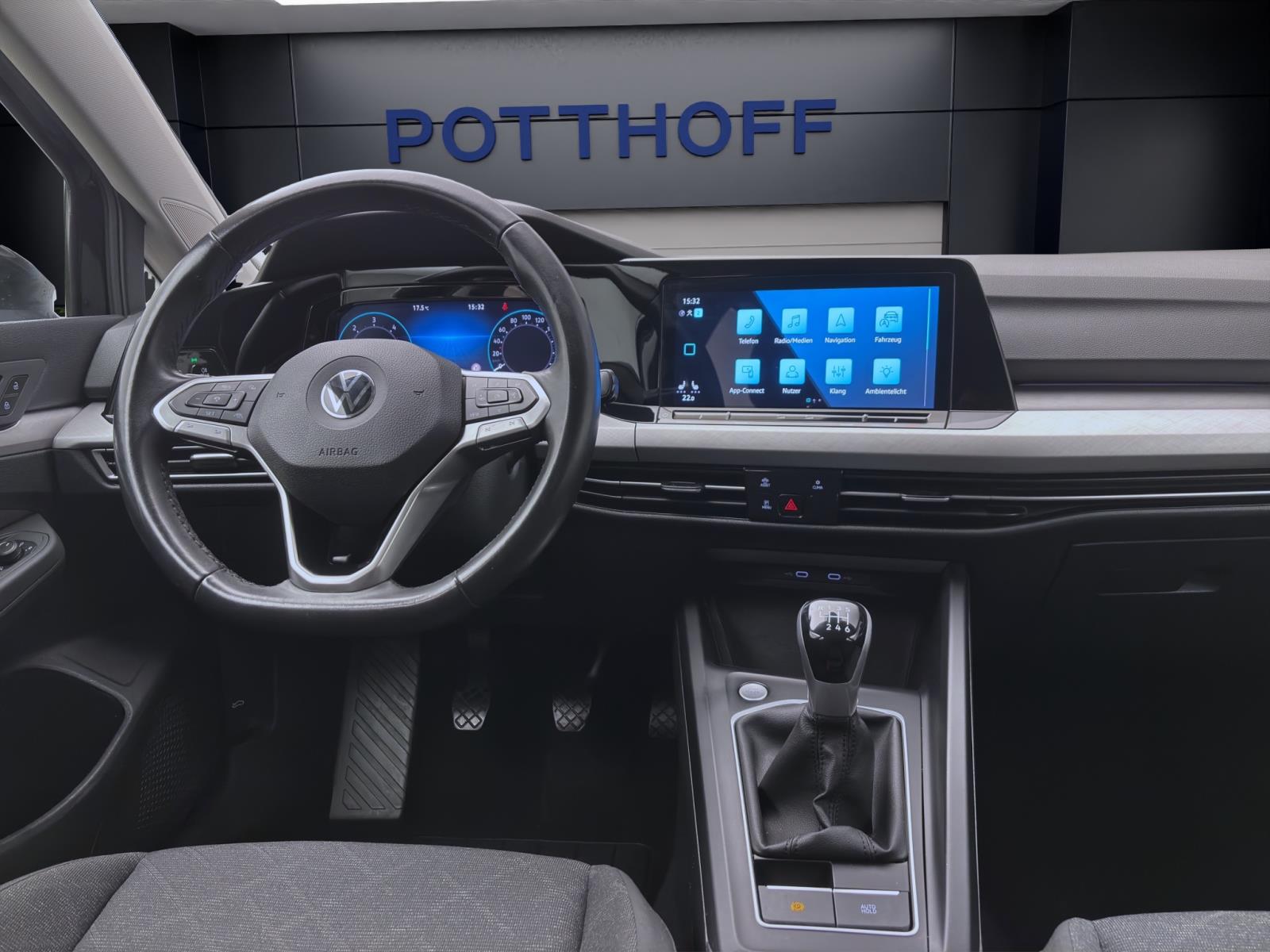 Bild 12: Volkswagen Golf Variant 2.0 TDI LIFE NAVI PDC SITZHZG ACC