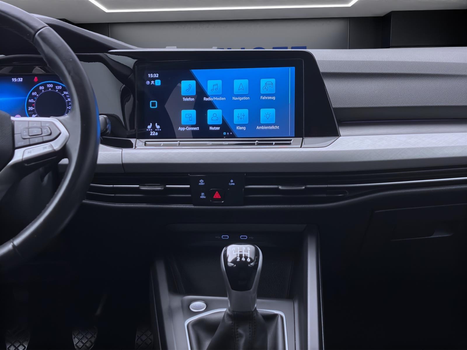 Bild 13: Volkswagen Golf Variant 2.0 TDI LIFE NAVI PDC SITZHZG ACC