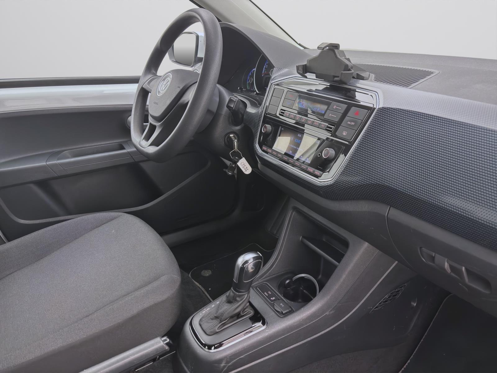 Bild 16: Volkswagen e-up! MOVE UP! KAMERA PDC DAB+