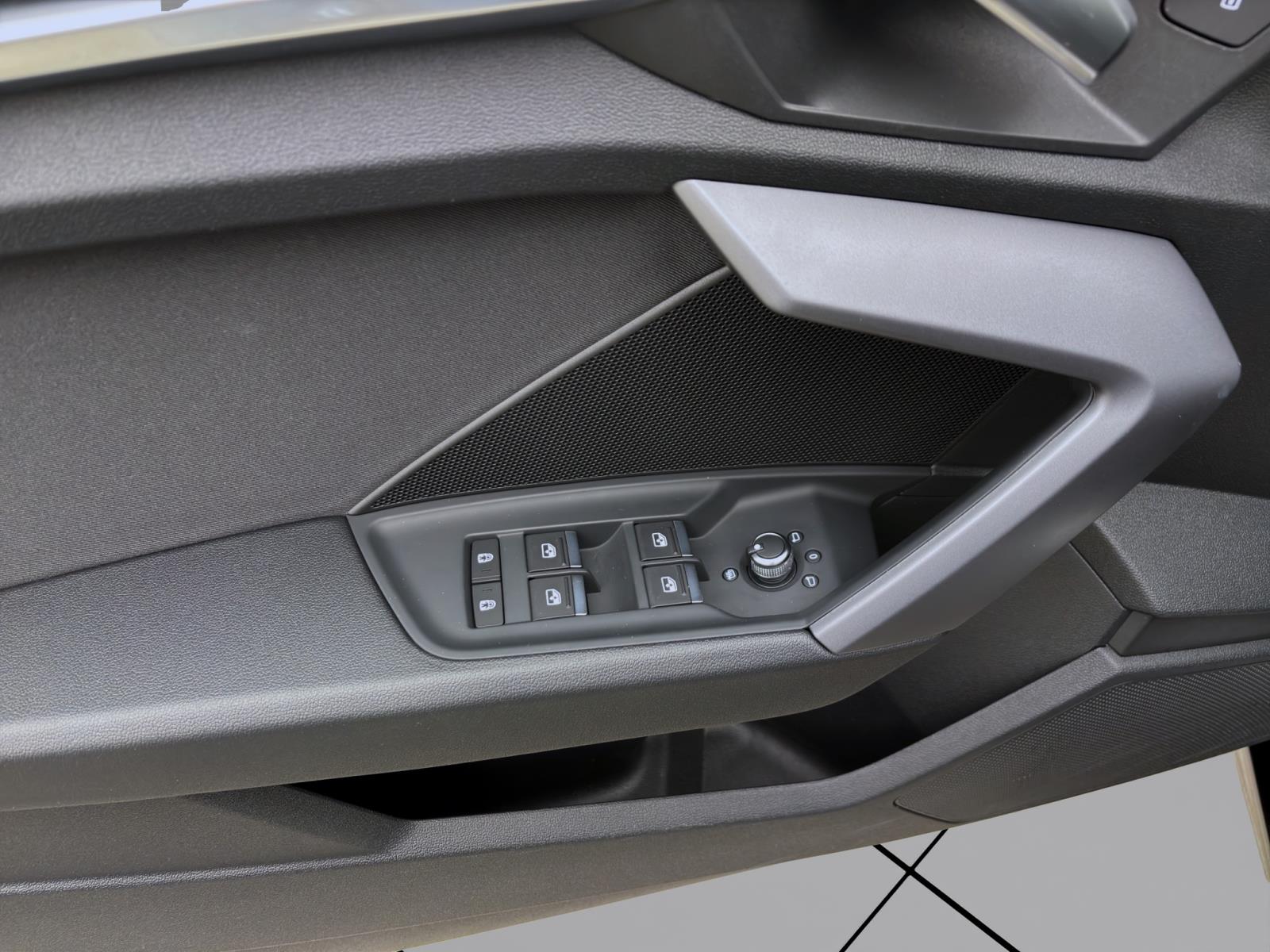 Bild 9: Audi A3 Sportback 30 TDI ADVANCED NAVI SHZG VIRTUAL AHK