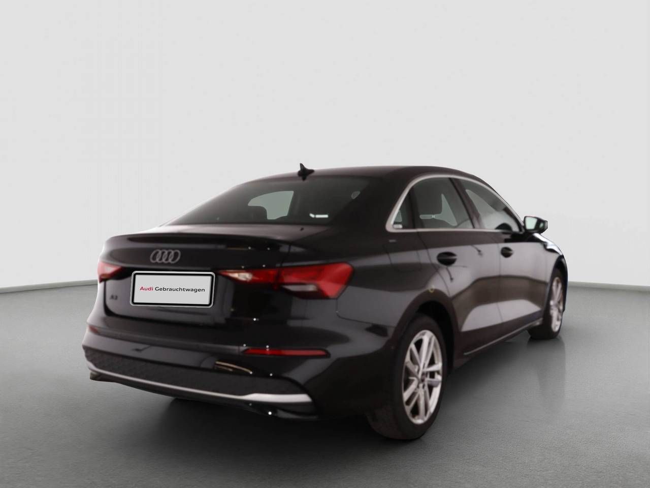 Bild 1: Audi A3 Limousine 35 TDI ADVANCED NAVI SHZG VIRTUAL LM18