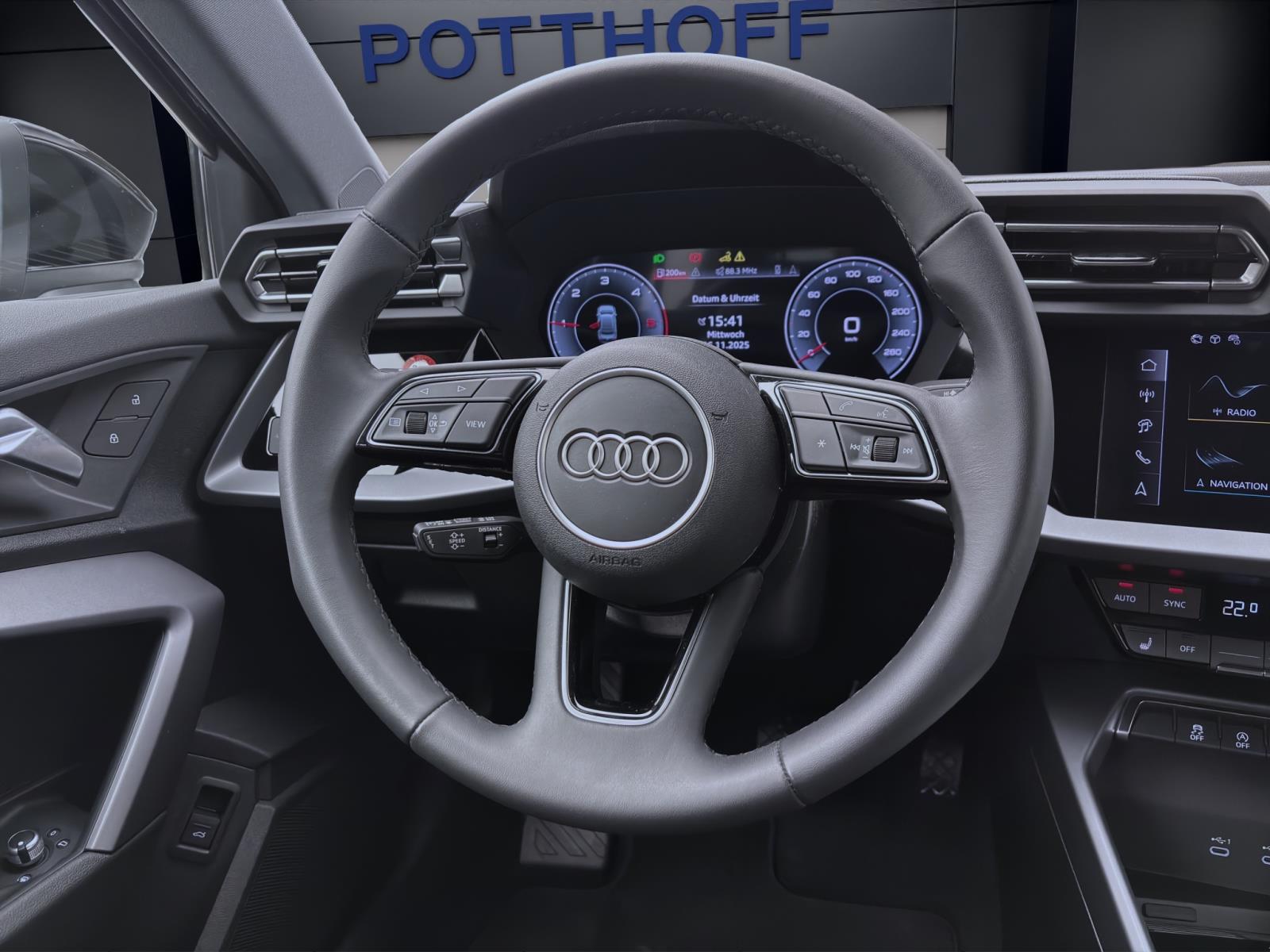 Bild 9: Audi A3 Limousine 35 TDI ADVANCED KAMERA NAVI VIRTUAL LM18