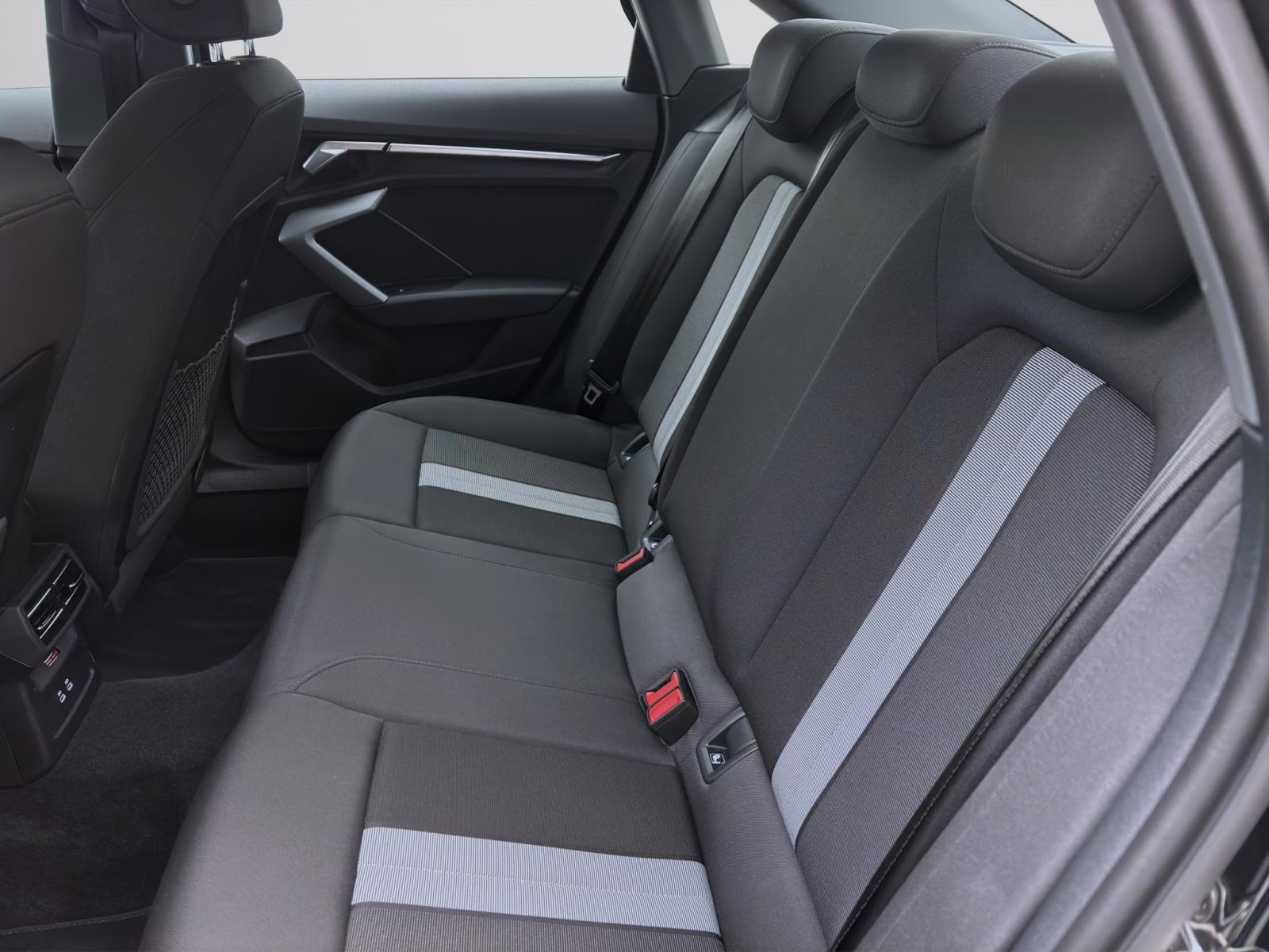 Bild 13: Audi A3 Limousine 35 TDI ADVANCED KAMERA NAVI VIRTUAL LM18