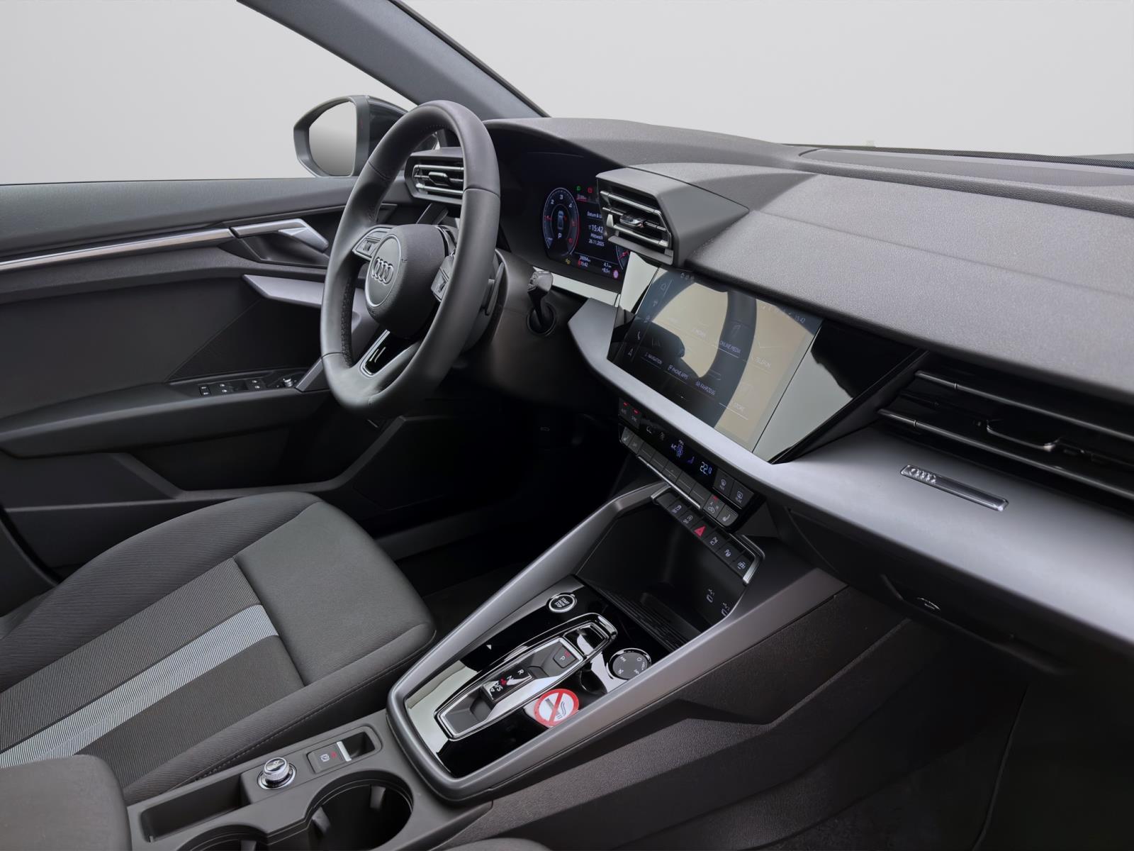 Bild 15: Audi A3 Limousine 35 TDI ADVANCED KAMERA NAVI VIRTUAL LM18