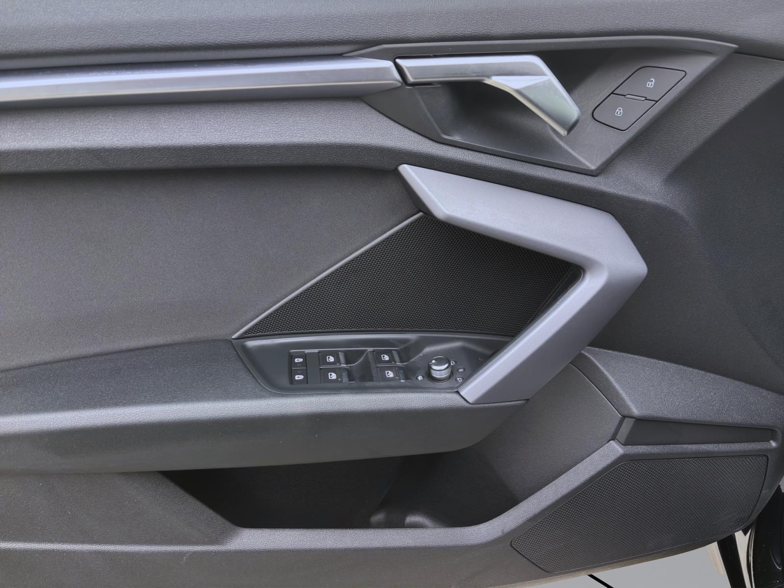 Bild 9: Audi A3 Sportback 30 TDI ADVANCED NAVI SHZG VIRTUAL AHK