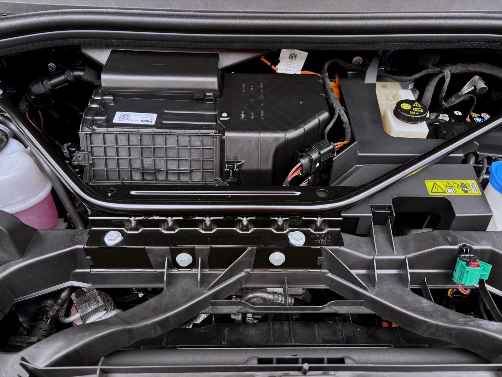 Bild 16: Audi Q4 e-tron Sportback 35 NAVI SHZG LM20 AHK