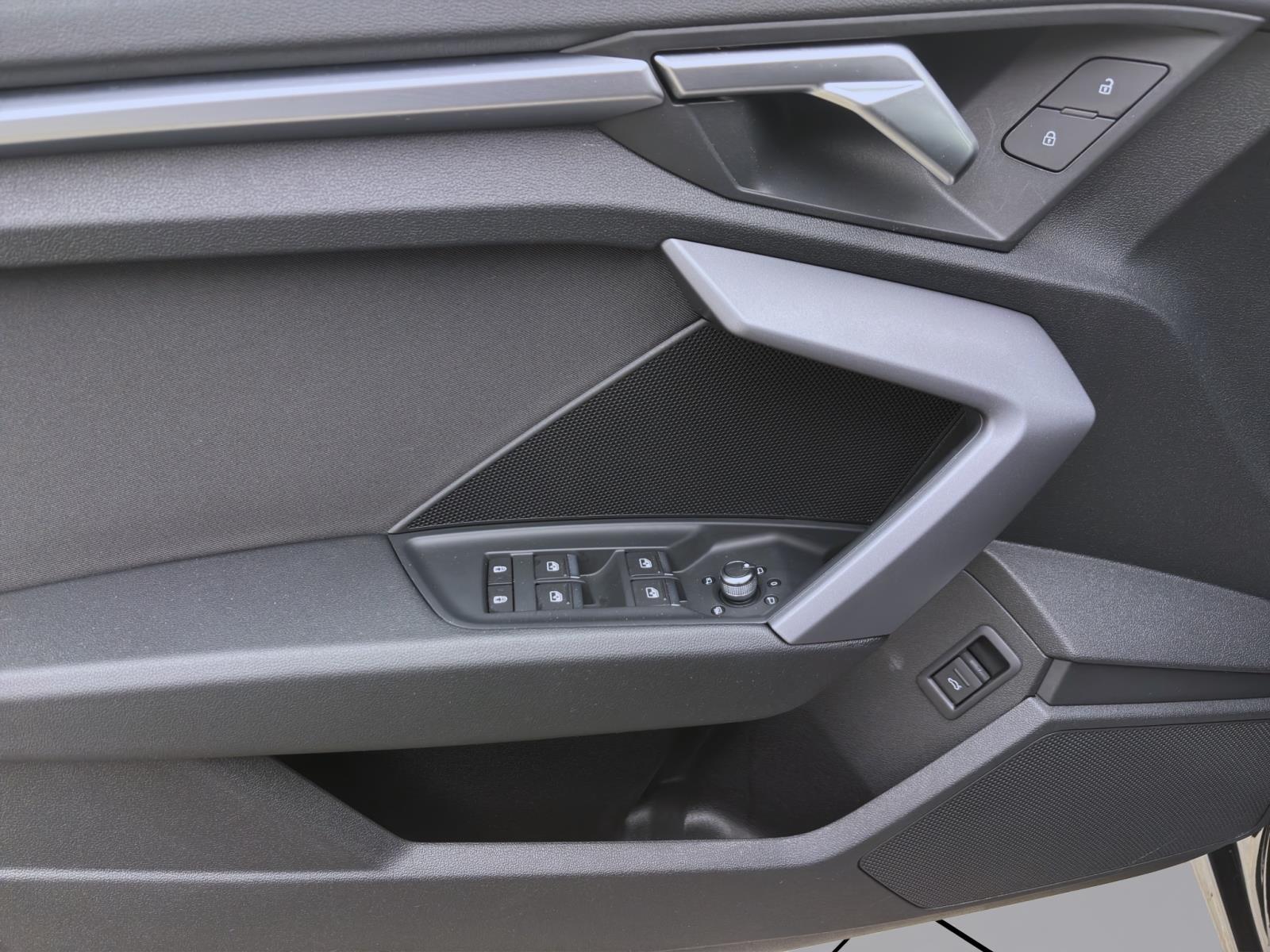 Bild 9: Audi A3 Limousine 35 TDI ADVANCED KAMERA NAVI SHZG LM18