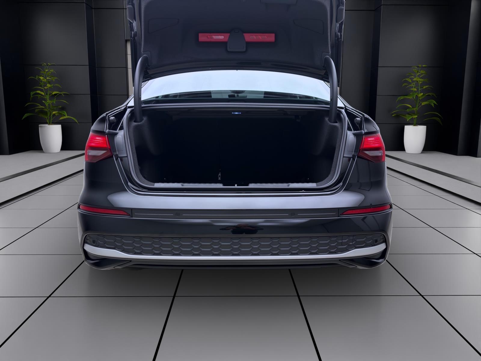 Bild 3: Audi A3 Limousine 35 TDI ADVANCED KAMERA NAVI SHZG LM18