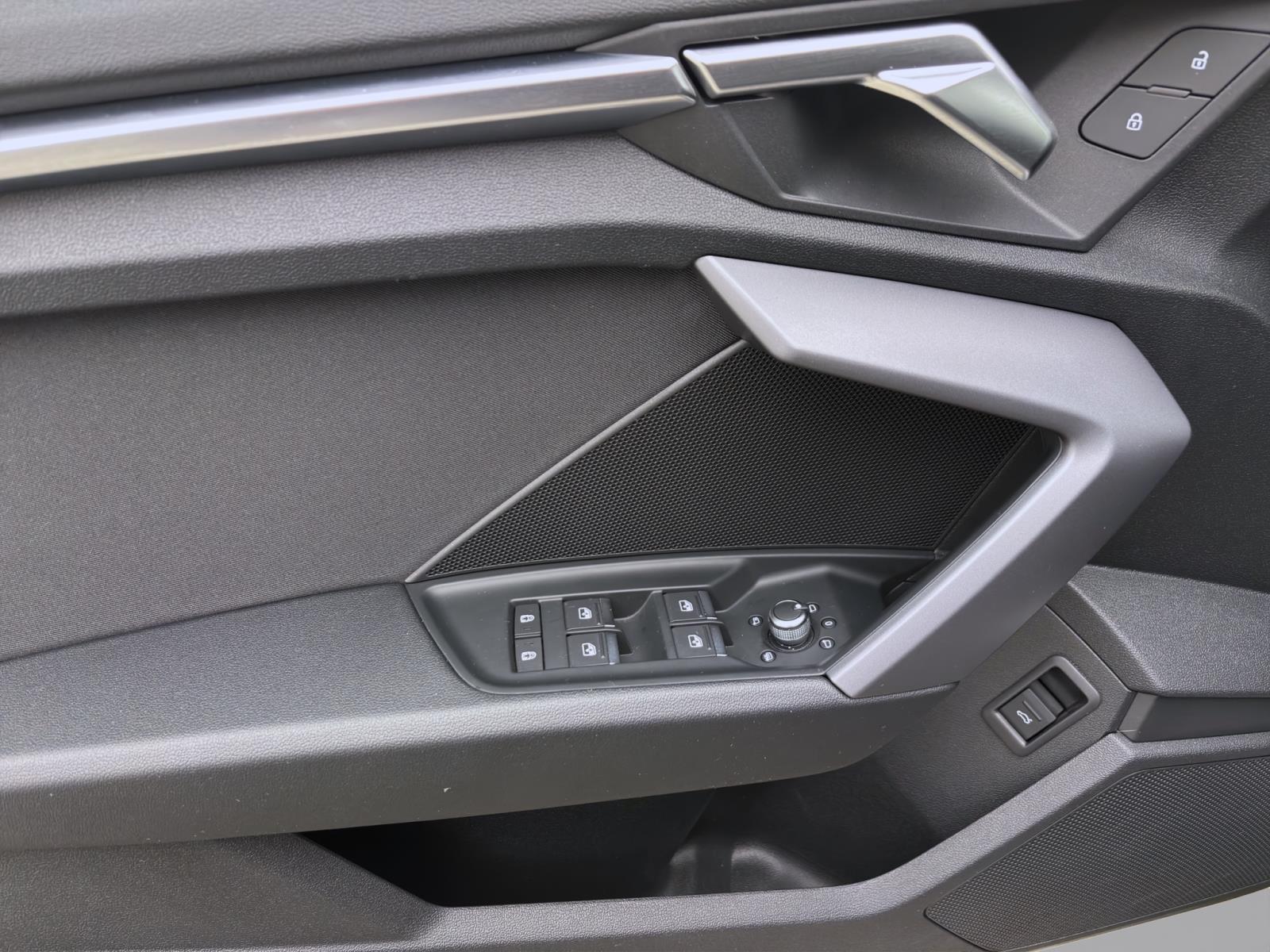 Bild 9: Audi A3 Limousine 35 TDI ADVANCED KAMERA NAVI SHZG LM18