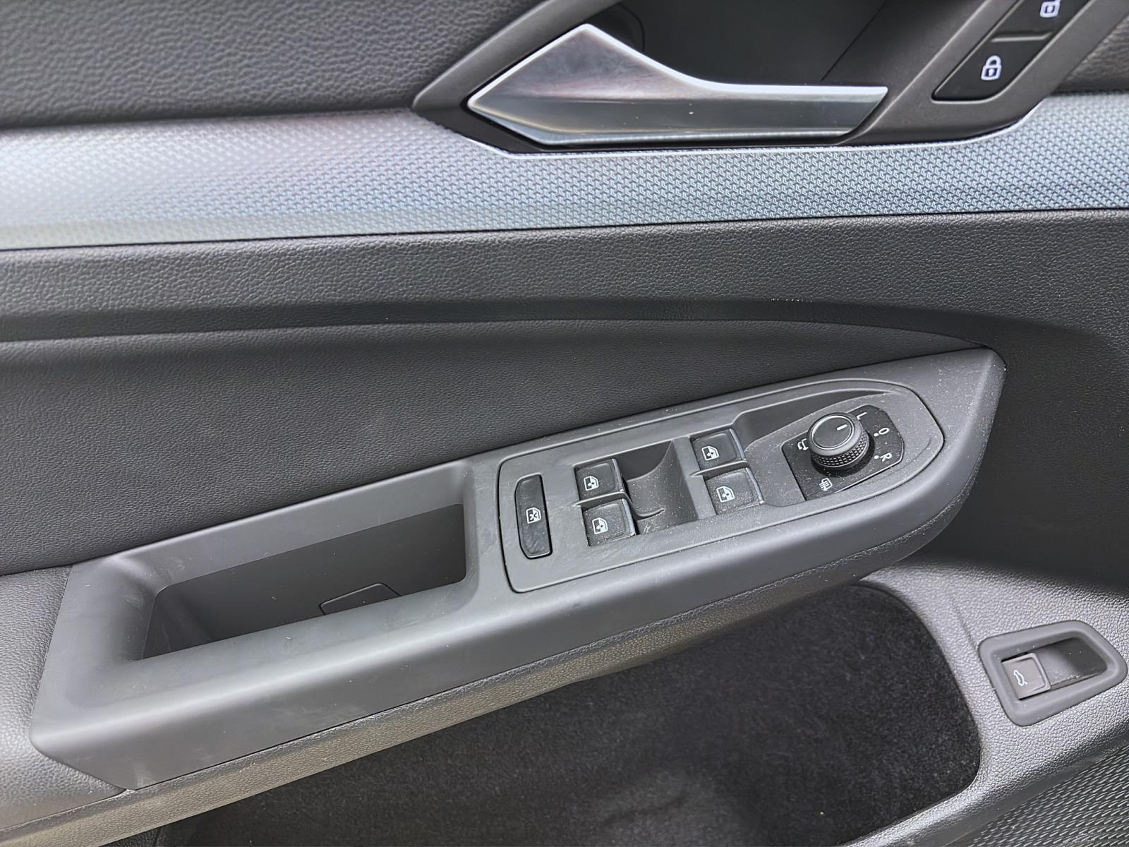 Bild 9: Volkswagen Golf Variant 1.5 eTSI DSG GOAL NAVI PDC LED SITZHZG