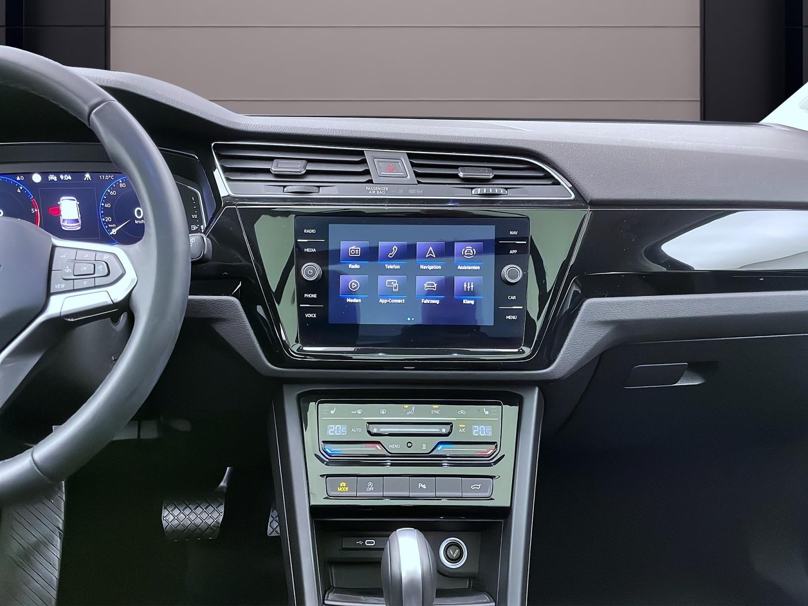 Bild 12: Volkswagen Touran 2.0 TDI DSG HIGHLINE PANO STDHZG AHK PDC