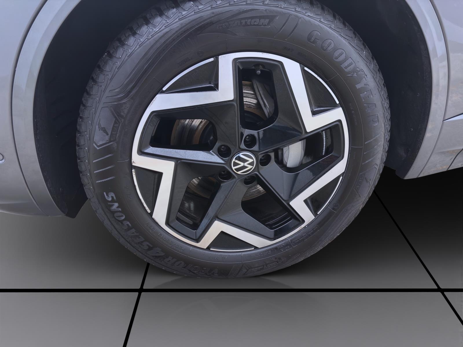 Bild 7: Volkswagen Touareg 3.0 TDI DSG 4M R-LINE AHK IQ.LIGHT KAMERA