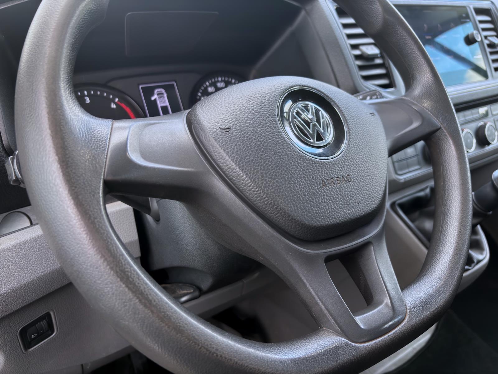 Bild 19: Volkswagen Crafter Pritsche 35 TDI DOKA LANG STDHZG AHK KLIMA DAB+