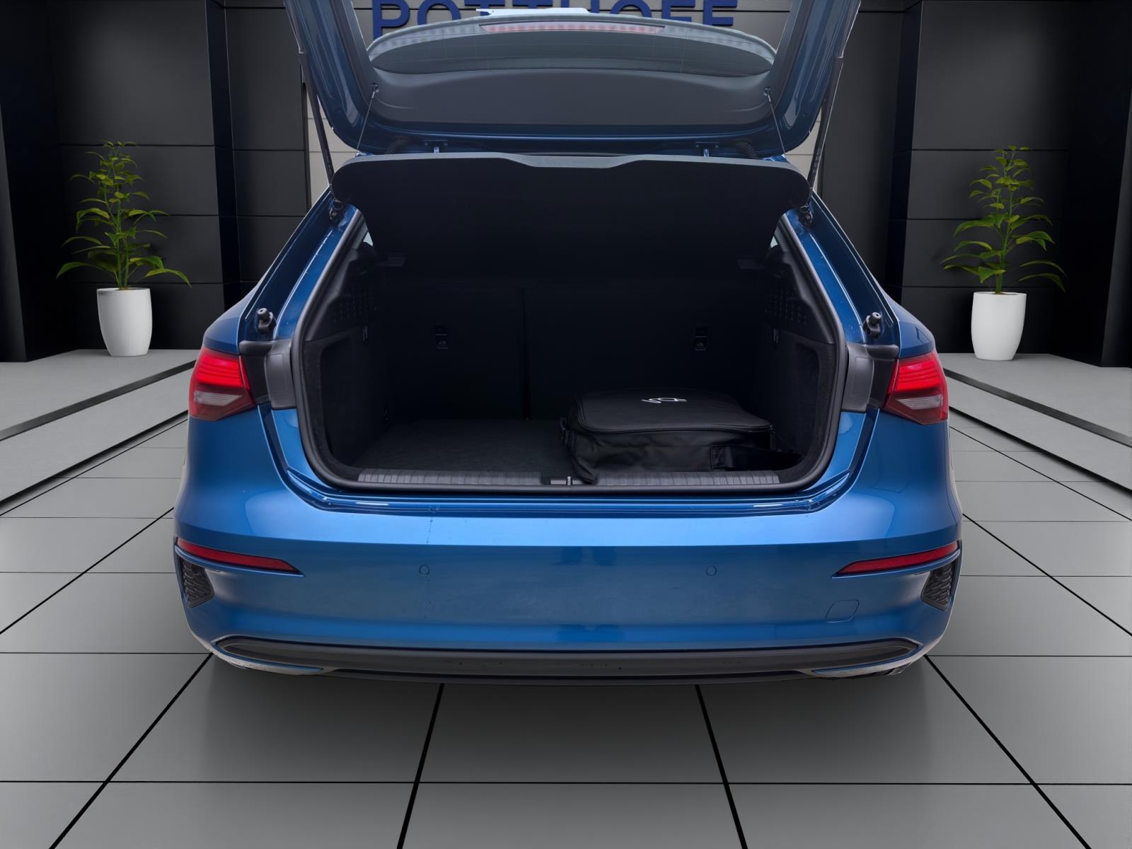 Bild 3: Audi A3 Sportback 40 TFSIe PDC SITZHZG KLIMA