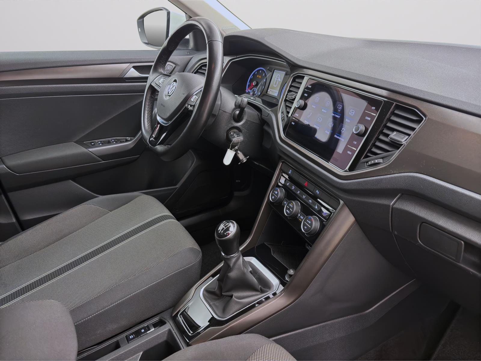 Bild 15: Volkswagen T-Roc 1.5 TSI STYLE PDC SITZHZG KLIMA LED