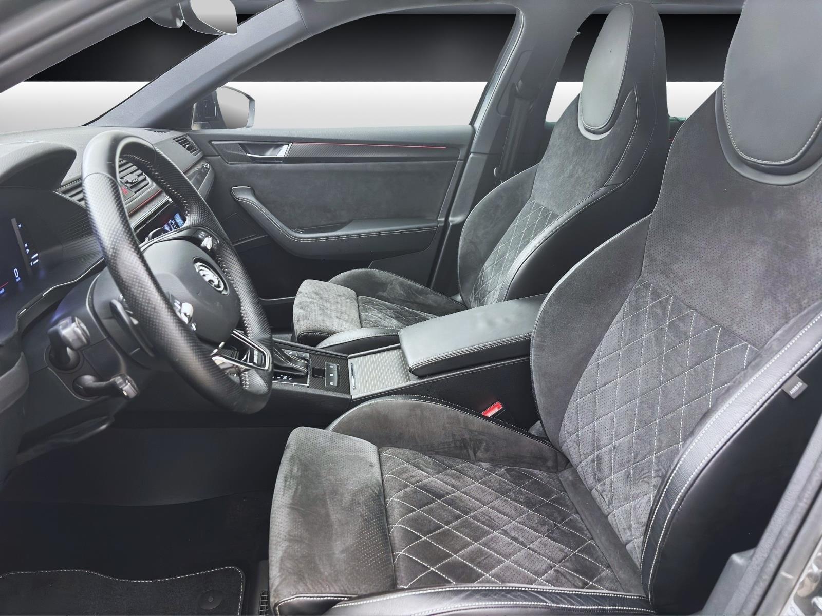 Bild 8: Skoda Superb Combi 2.0 TDI DSG SPORTLINE STANDHZG MATRIX PDC