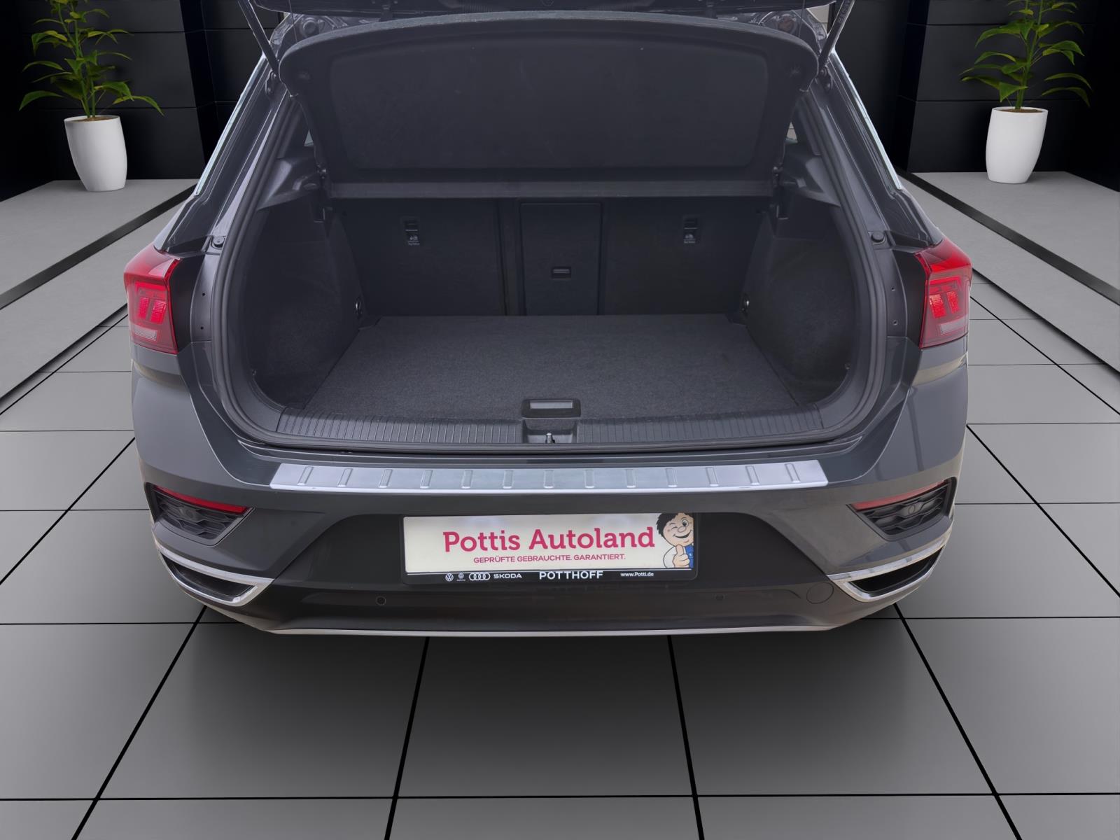 Bild 3: Volkswagen T-Roc 1.5 TSI DSG SPORT NAVI AHK KLIMA PDC