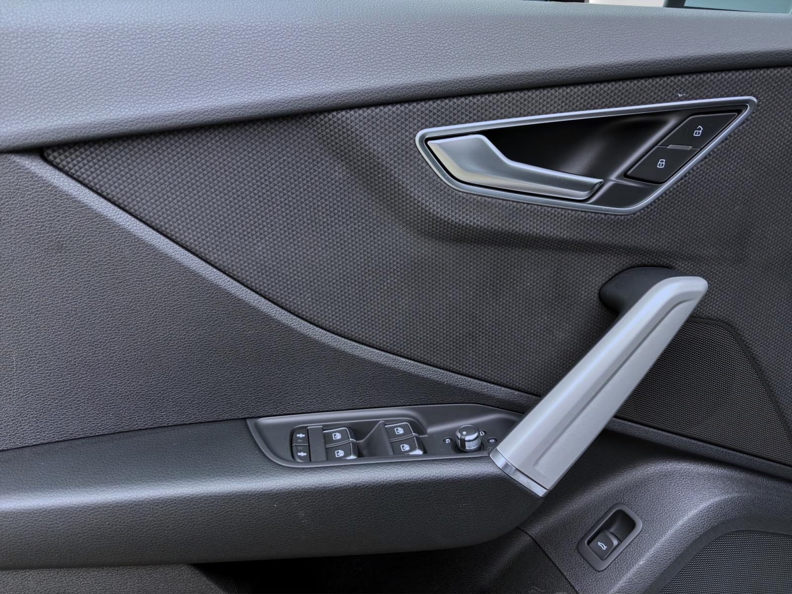 Bild 9: Audi Q2 35 TDI ADVANCED AHK KAMERA NAVI+ PDC