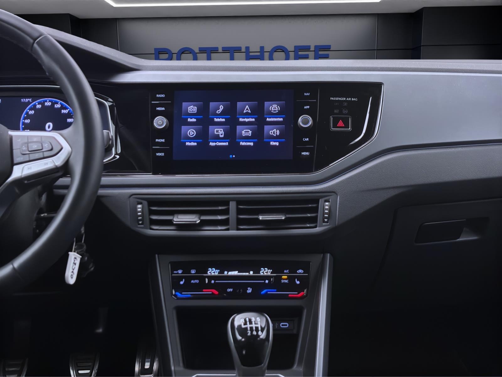 Bild 13: Volkswagen Taigo 1.0 TSI R-LINE NAVI KAMERA KLIMA SHZG