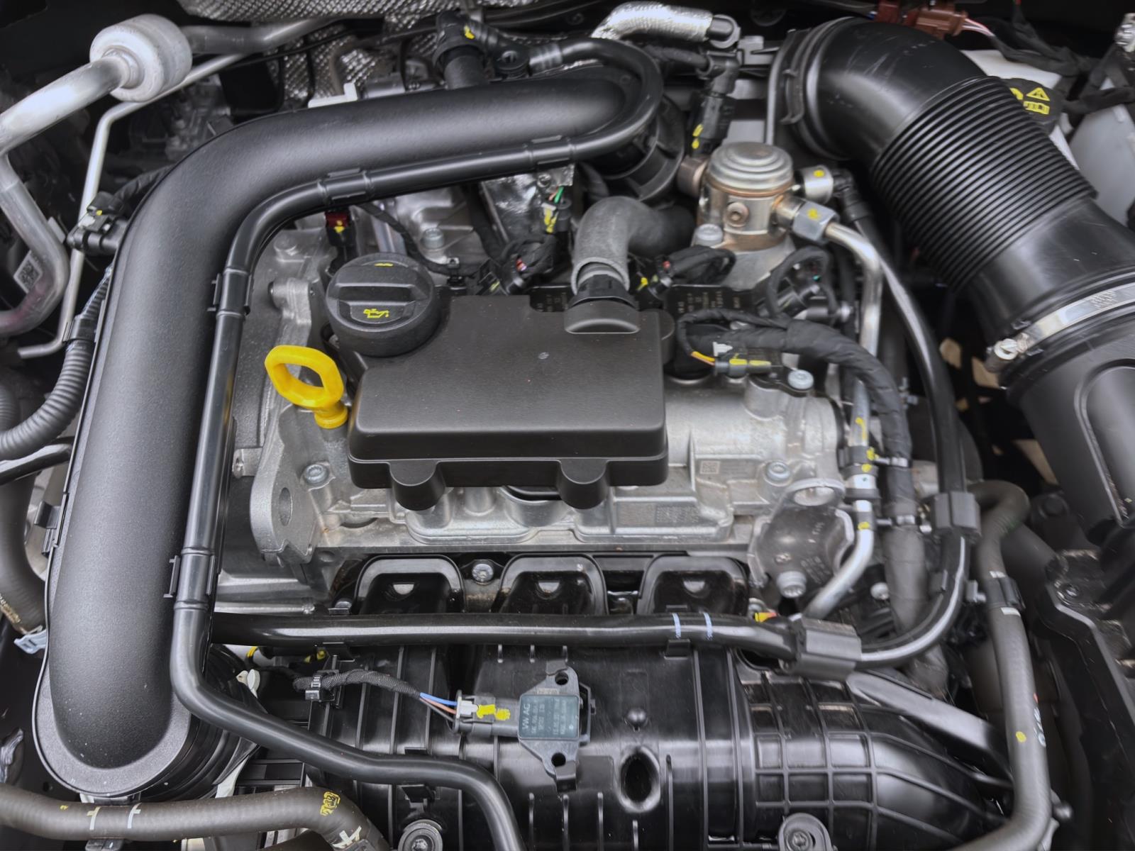 Bild 16: Volkswagen Taigo 1.0 TSI R-LINE NAVI KAMERA KLIMA SHZG