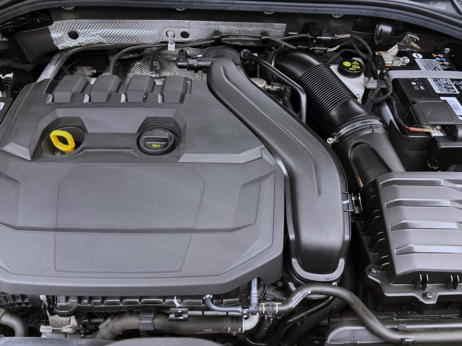 Bild 16: Volkswagen Golf 1.5 TSI R-LINE PDC IQ.LIGHT LED KLIMA