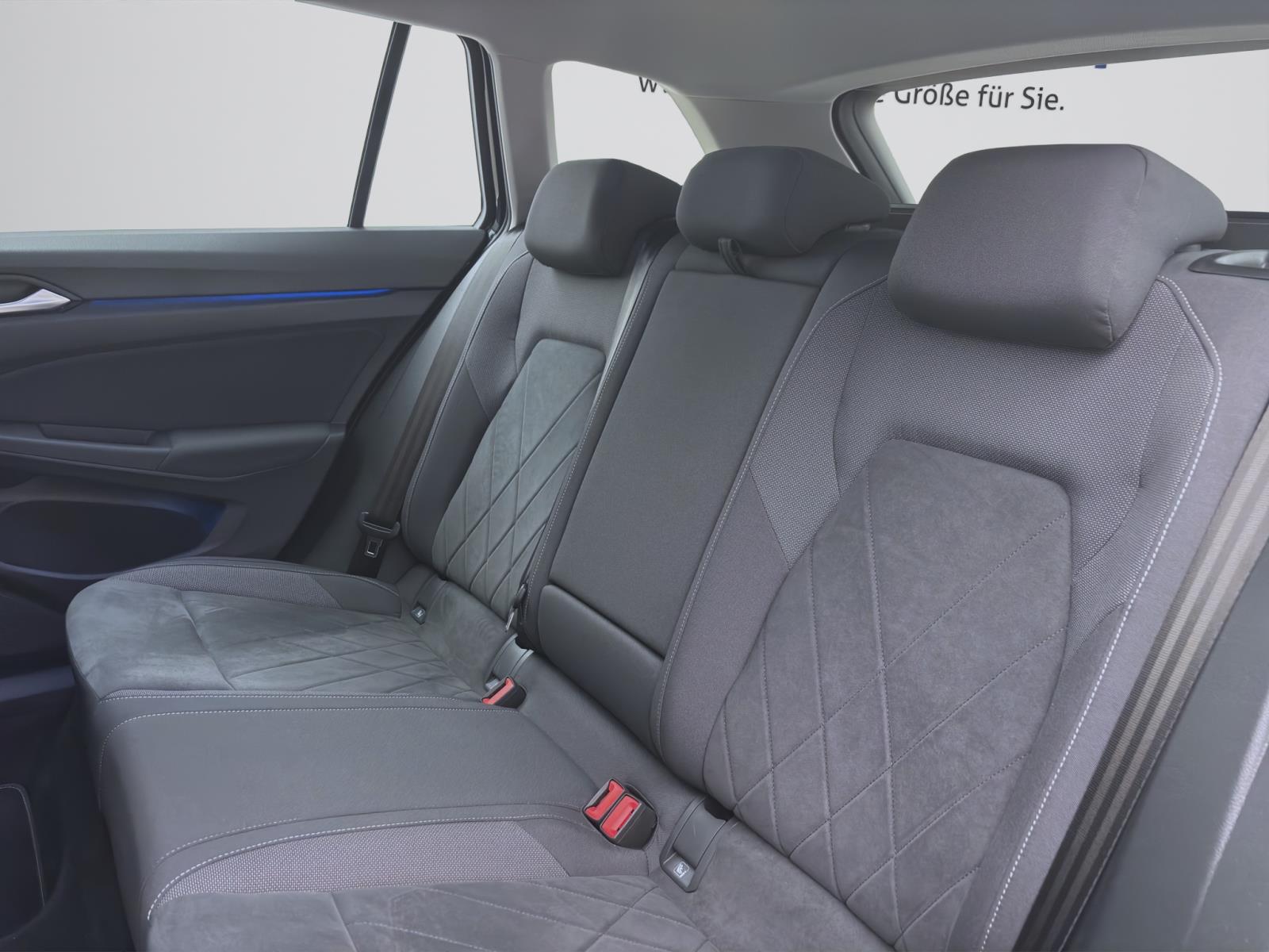 Bild 14: Volkswagen Golf Variant 1.5 TSI STYLE AHK IQ.LIGHT KAMERA PDC