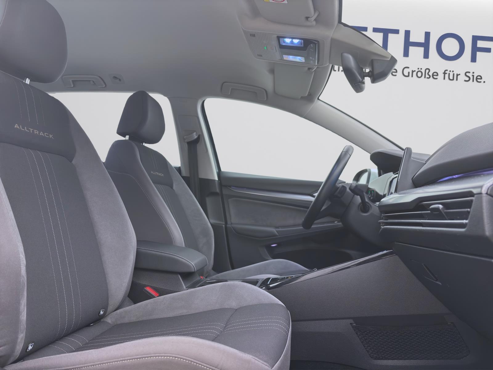 Bild 15: Volkswagen Golf Variant 2.0 TDI DSG 4M ALLTRACK AHK NAVI LED+ ACC