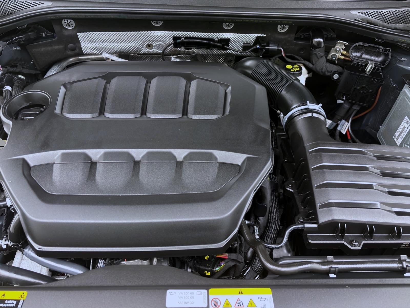 Bild 17: Volkswagen Arteon 2.0 TSI DSG 4M R PANO AHK IQ.LIGHT KAMERA