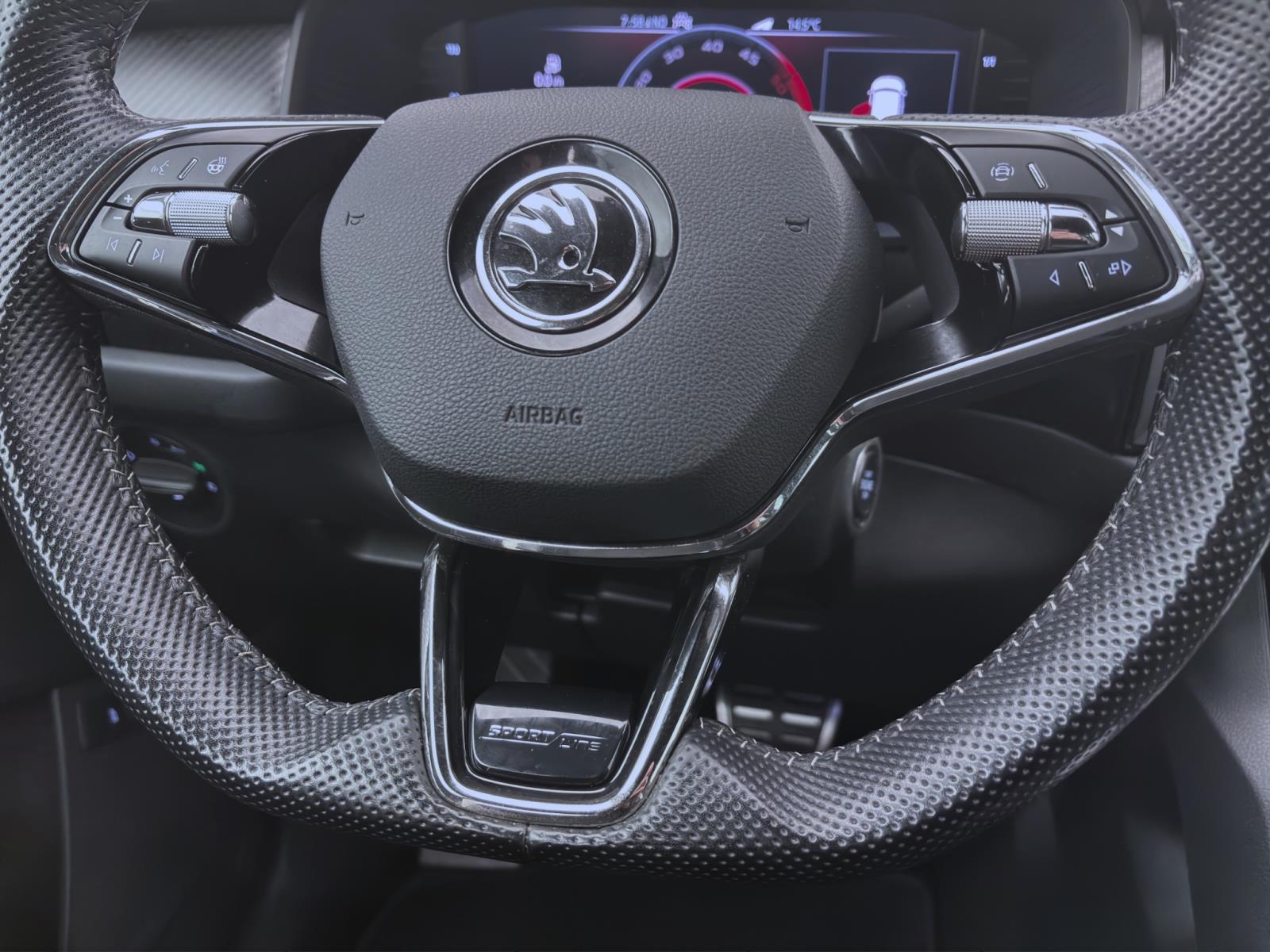 Bild 11: Skoda Kodiaq 2.0 TDI DSG 4x4 SPORTLINE STDHZG AHK KAMERA