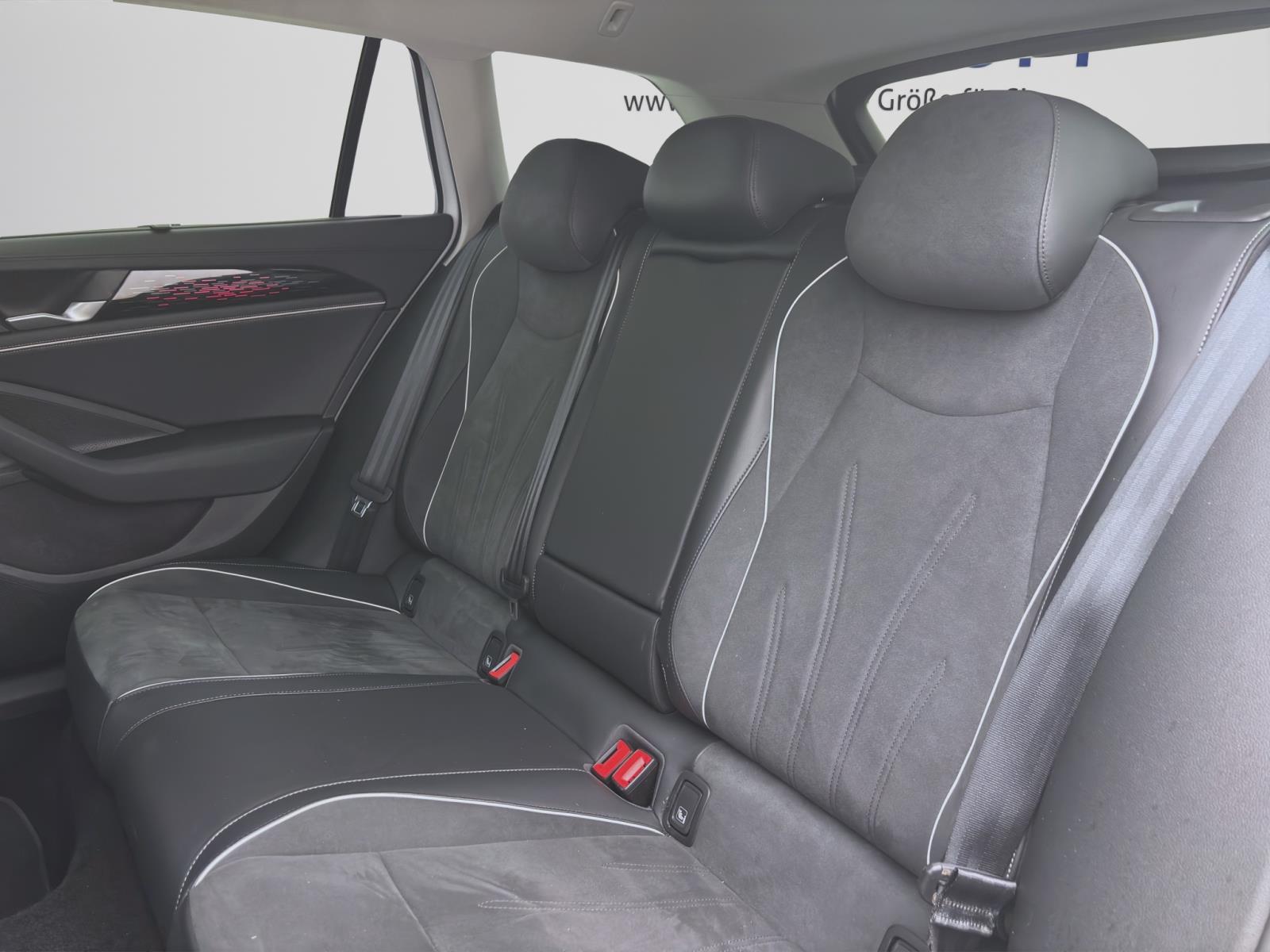 Bild 14: Volkswagen Passat Variant 2.0 TDI DSG ELEGANCE NAVI AHK KAMERA PDC